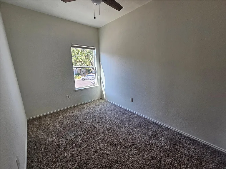 304 Windridge Village Cv — Photo 26