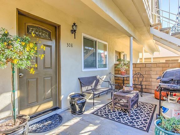 2nd image of 308 E Briardale Ave #2