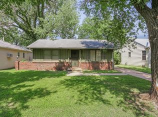 1707 N Old Manor Rd, Wichita, KS 67208
