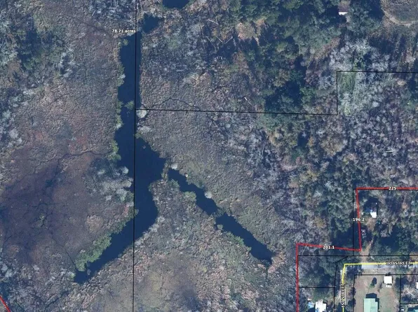 2626 Miss Mae Ln, Cottondale, FL 32431