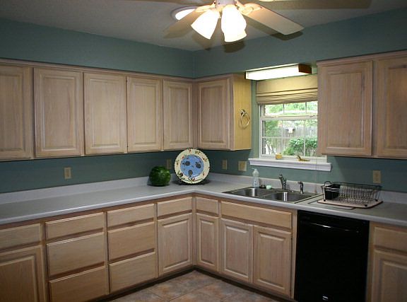 5th image of 111 Tanglewood Dr