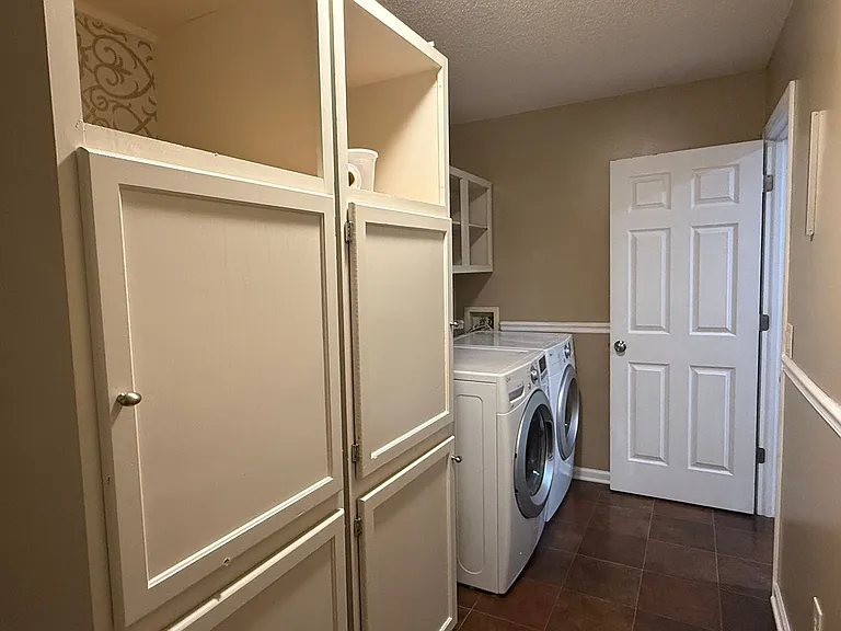 4103 Aztec Dr — Photo 15