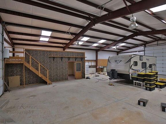 3rd image of 1701 Waldrop Dr