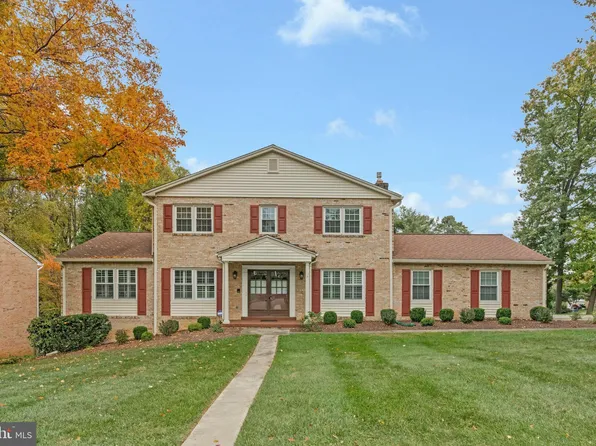 7727 Falstaff Rd, Mc Lean, VA 22102