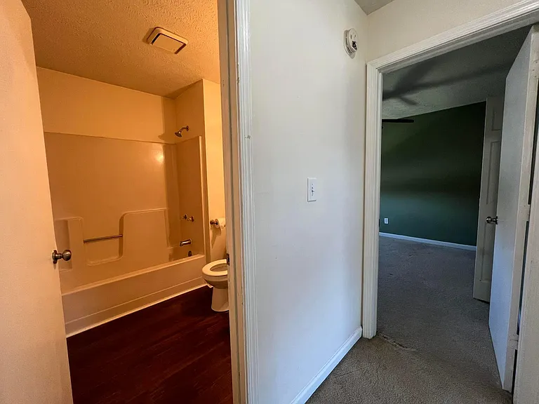 24 Countryplace Ln — Photo 4
