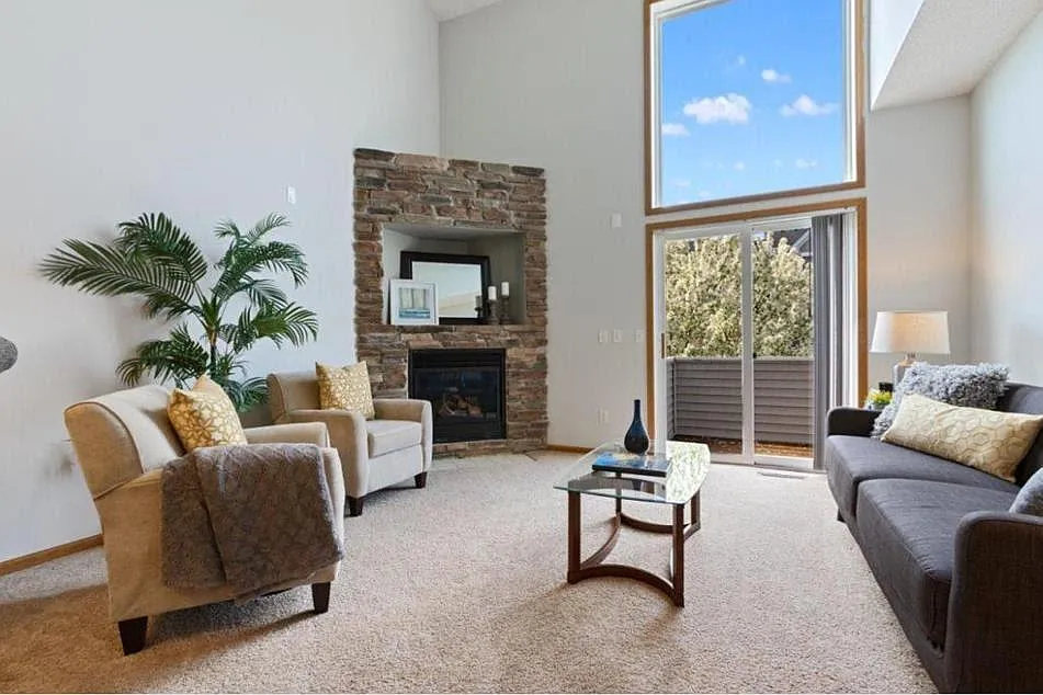 68XX Meadow Grass Ln S — Photo 3