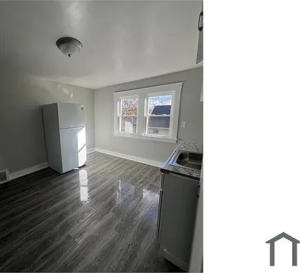 9106 Yale Ave #3 — Photo 3