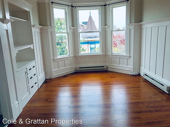 2nd image of 1105 Cole St