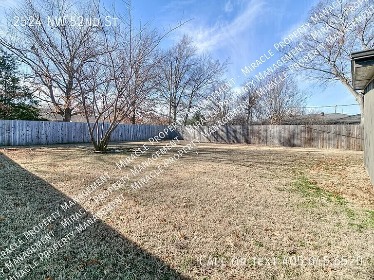 2524 NW 52nd St — Photo 50