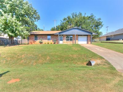216 N Cedar St, Luther, OK, 73054