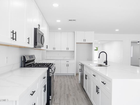 5th image of 1738 E SAN JUAN Avenue