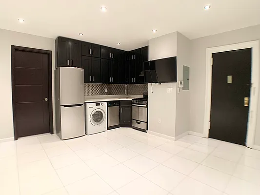 Rented by Premier One Realty LLC | media 2