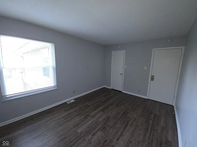 3266 Lupine Dr — Photo 6