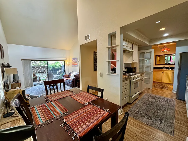 212 N Carrillo Rd #H — Photo 20