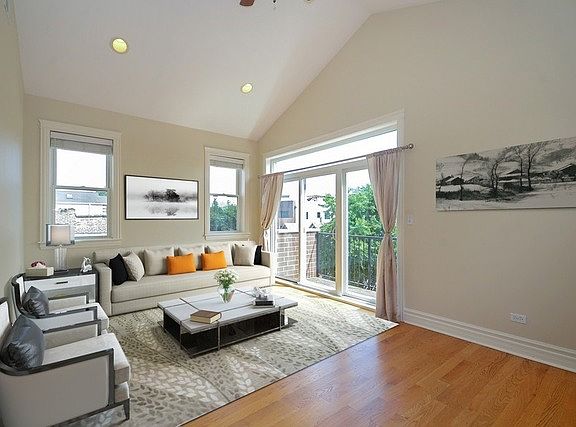 4th image of 1214 N Campbell Ave #3