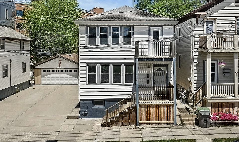 1st image of 928 E Land Pl #928