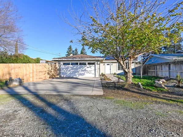 2009 Elmer Ave, Yuba City, CA 95993