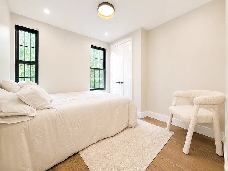 604 Metropolitan Ave #3 — Photo 8