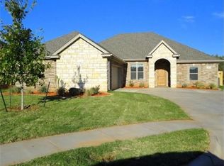 4 Redlands Ct, Wichita Falls, TX 76308