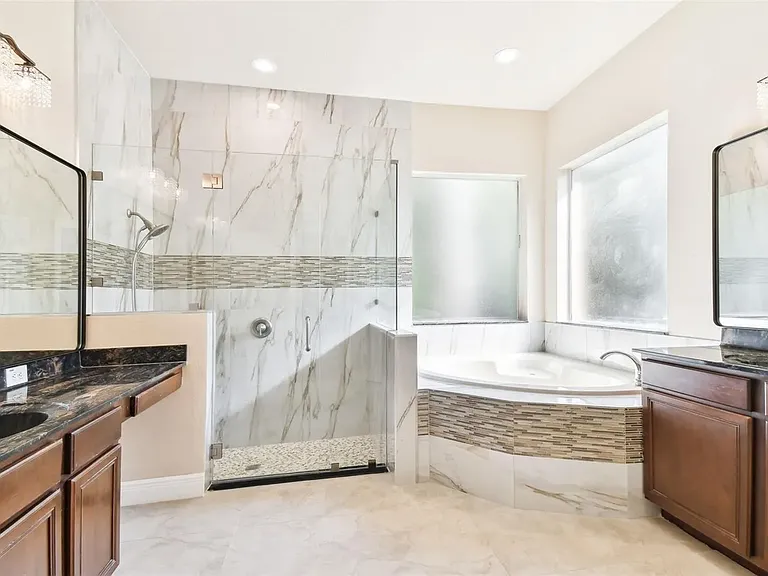 16143 Colchester Palms Dr — Photo 23