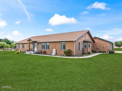1880 Dilley Rd, Tieton, WA, 98947