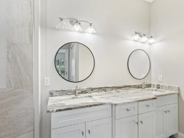 7 Untermeyer Pl, Palm Coast, FL
