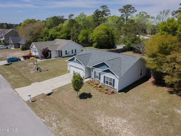 410 Peppermint Drive, Hubert, NC 28539