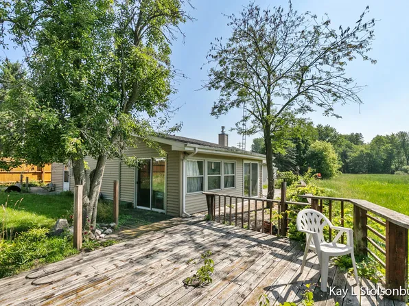 120 Kellogg St, Nashville, MI 49073