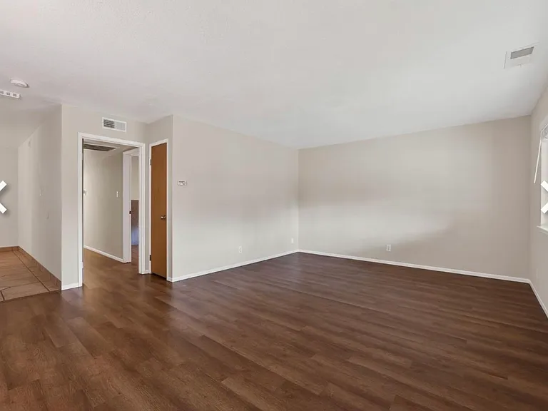 1403 Topaz Way #1 — Photo 12