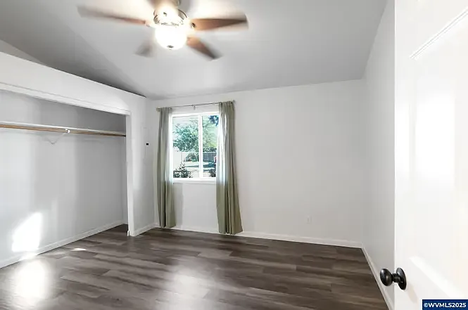 431 Geary St SE — Photo 12