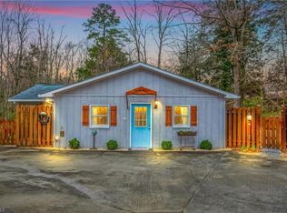4039 Bethania Station Rd, Winston Salem, NC 27106