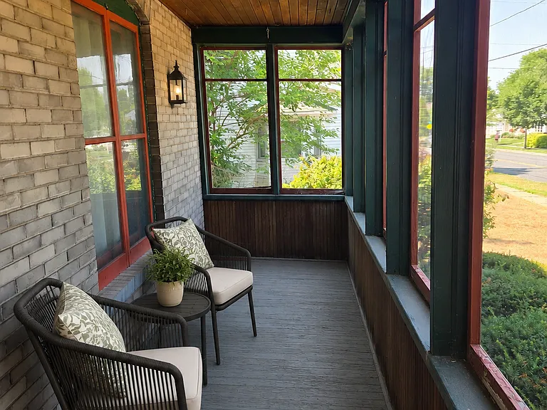626 Vine St — Photo 2