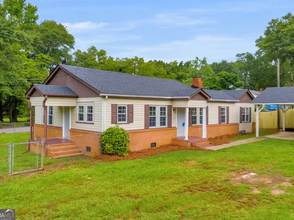 1575 Bowersville St, Royston, GA 30662