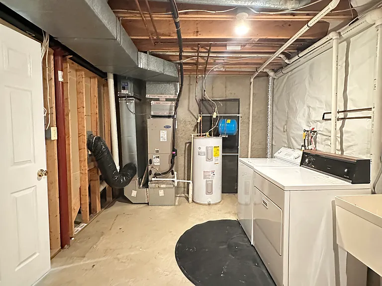 7958 Brightmeadow Ct — Photo 22