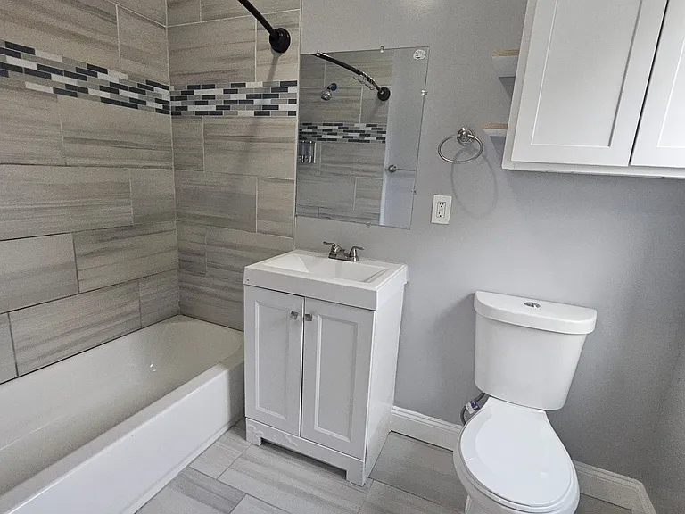 308 Main St #16C — Photo 7