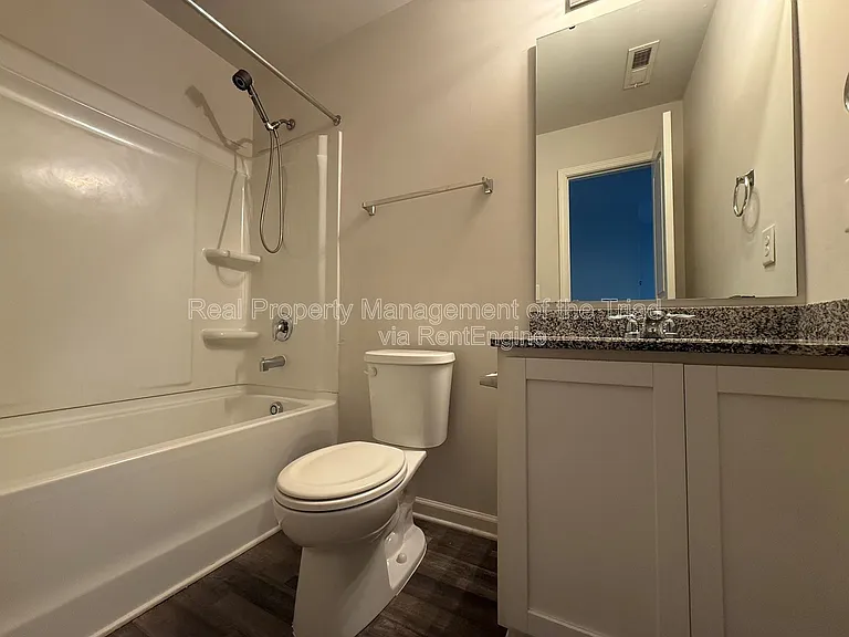 3811 Bellingham Ct — Photo 12