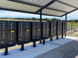 1093 Parker Valley Ln, Glen Rose, TX 76043