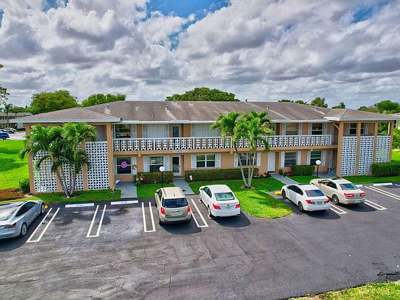 3rd image of 1051 Orange Terrace #103