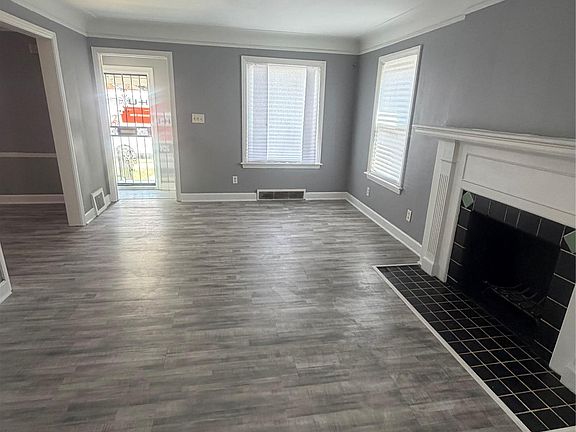 4th image of 16551 Ardmore St