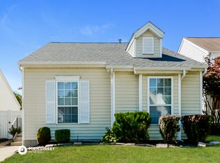 2643 Liberty Gardens Dr, Florissant, MO