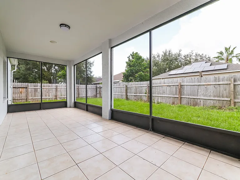 13417 Silvercreek Dr — Photo 8