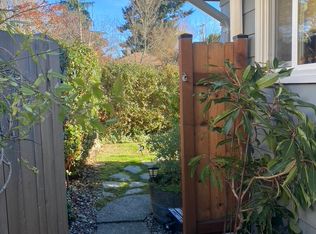 9443 21st Ave SW #1, Seattle, WA 98106