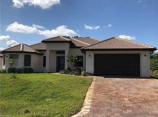 2511 26th St SW, Lehigh Acres, FL 33976