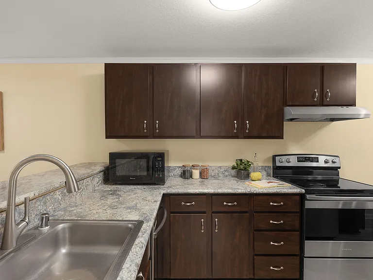 280 Newport Way NW #B-15 — Photo 13