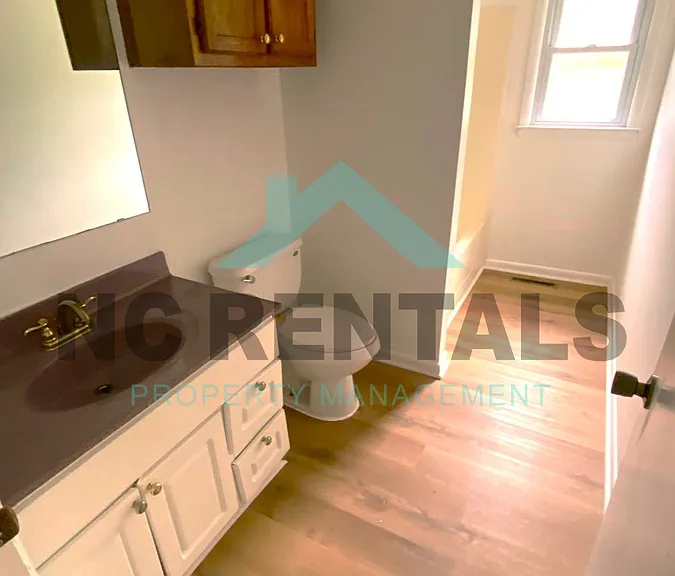 730 Motor Rd — Photo 17