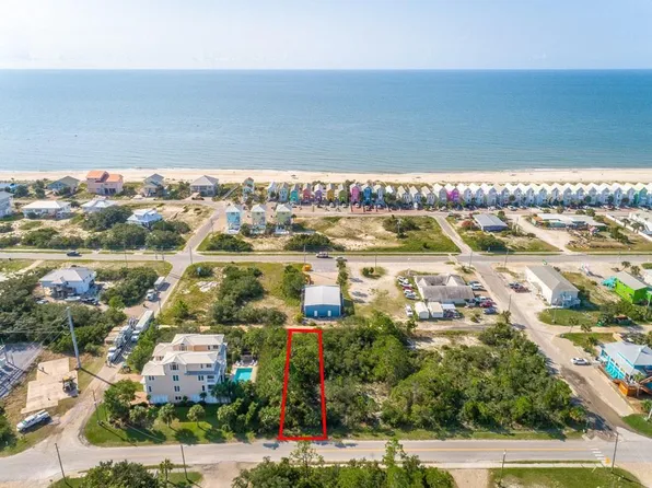 232 E Pine Ave, Saint George Island, FL 32328