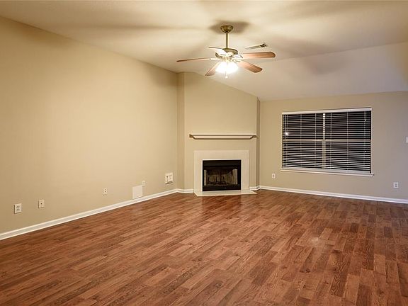 2nd image of 2107 Mountshire Dr