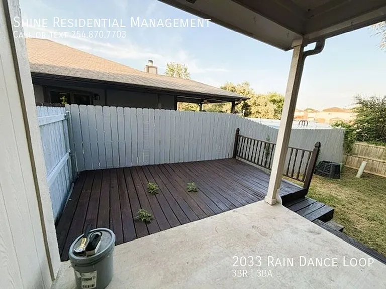 2033 Rain Dance Loop — Photo 44