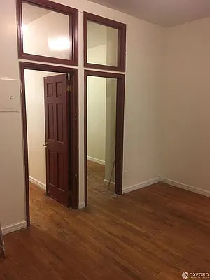 Rented by Oxford Property Group | media 19