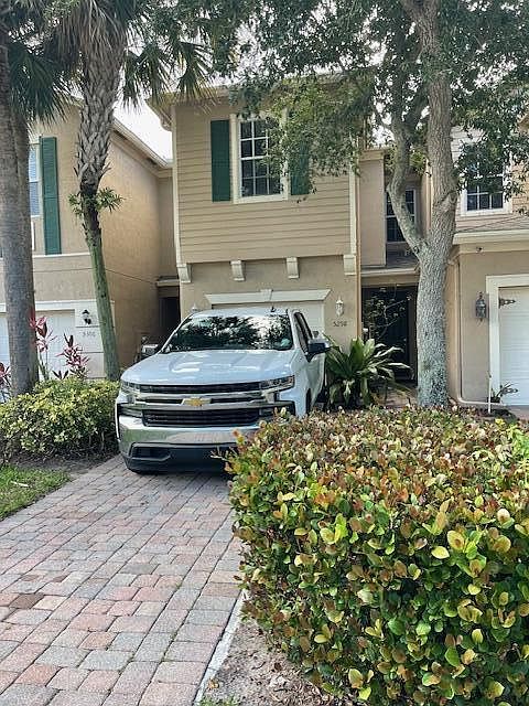 1st image of 5298 White Oleander